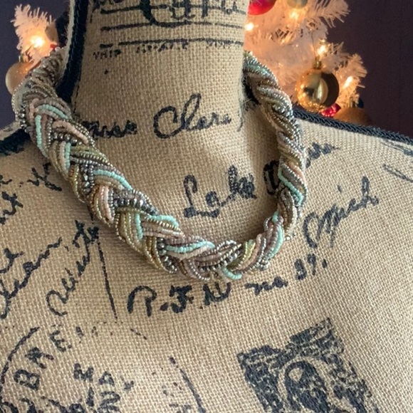Braided necklace - Picture 1 of 5